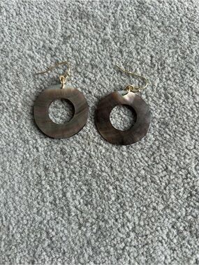Lucky Brand Shell Drop Earrings